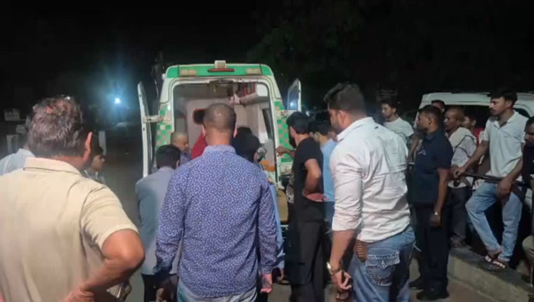 भारतमा बस र ट्रक ठोक्किँदा १३ को मृत्यु, १४ घाइते