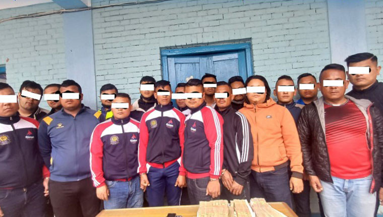 काठमाडौंमा ६० लाख लुटपाट: जग्गा बैनाको बहानामा बोलाएर लुट्ने १८ जना पक्राउ