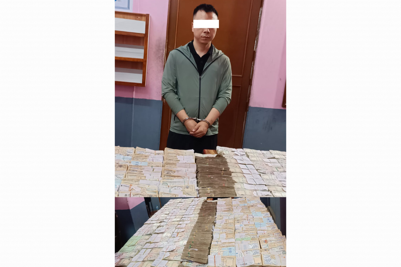काठमाडौंको बौद्धबाट श्रोत नखुलेको एक करोड ४४ लाख रुपैयाँसहित चिनियाँ नागरिक पक्राउ