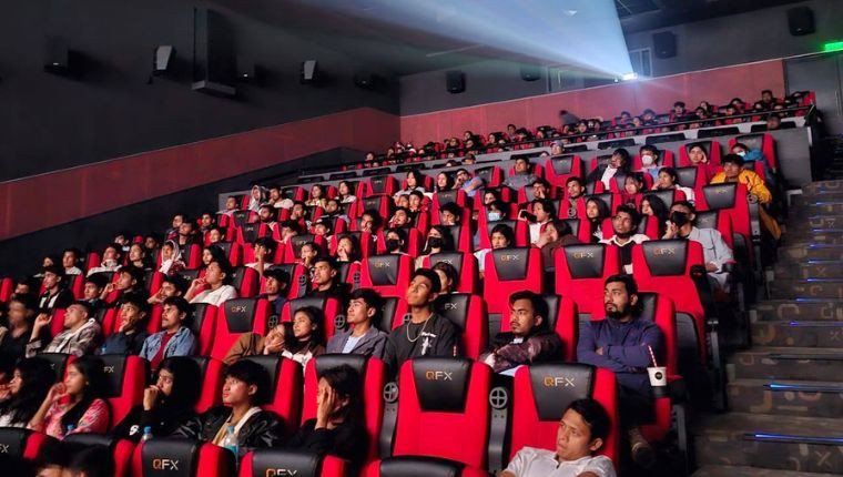 दर्शकको गोपनीयताप्रति सजग हुनुपर्छ : चलचित्र भवनमा दर्शक प्रतिक्रिया लिने शैलीमा बहस