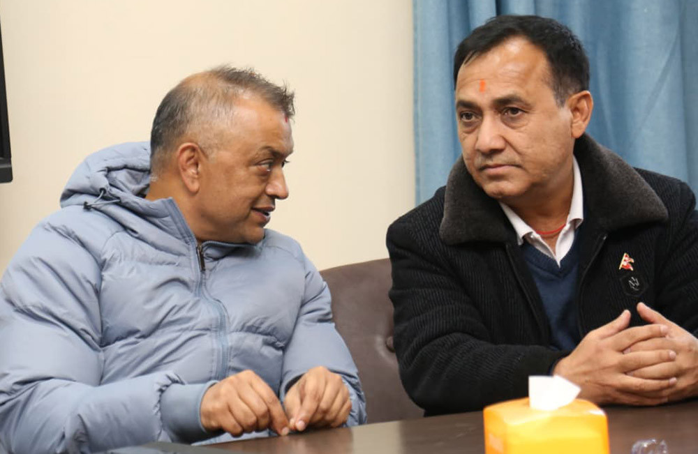 महामन्त्रीद्वय गगन–विश्व र सहमहामन्त्री मन्सुरमाथि कारबाही, पार्टी साधारण सदस्यताबाट निष्कासन