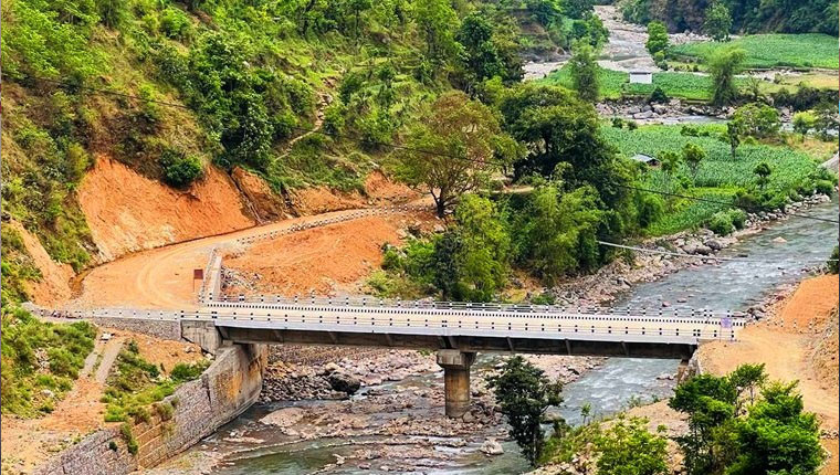 बडिगाडमा मोटरेबल पुल निर्माण, आवतजावत सहज