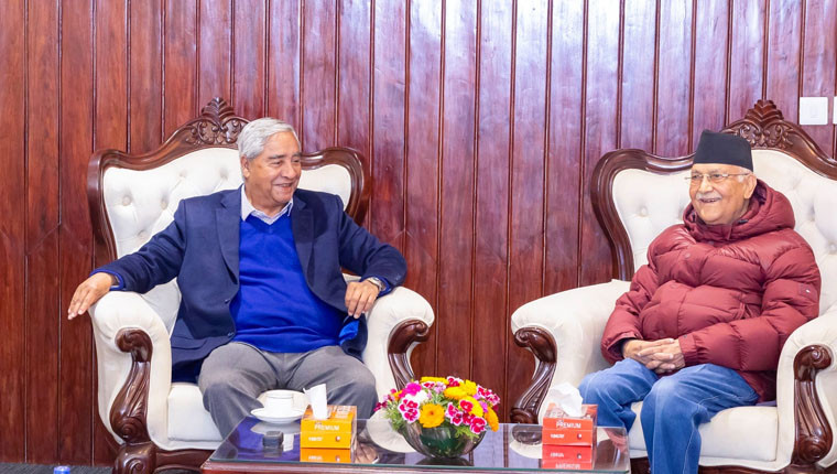 सिंहदरबारमा प्रधानमन्त्री ओली र कांग्रेस सभापति देउवाबीच भेटवार्ता
