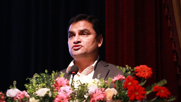 स्वास्थ्य जनशक्तिकाे अभाव नभए पनि टिकाउन चुनौतीपूर्ण : प्रदीप पौडेल