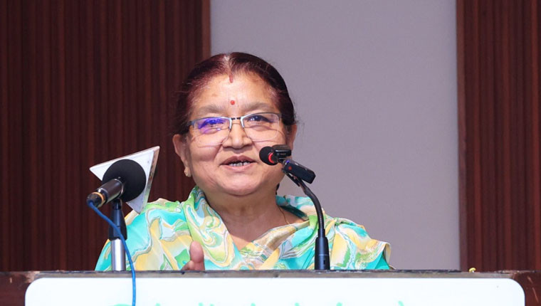 'ओलीलाई गाली गर्नेहरूले आफ्नै भविष्य बिगार्दैछन्', राधिका शाक्यको आक्रोश