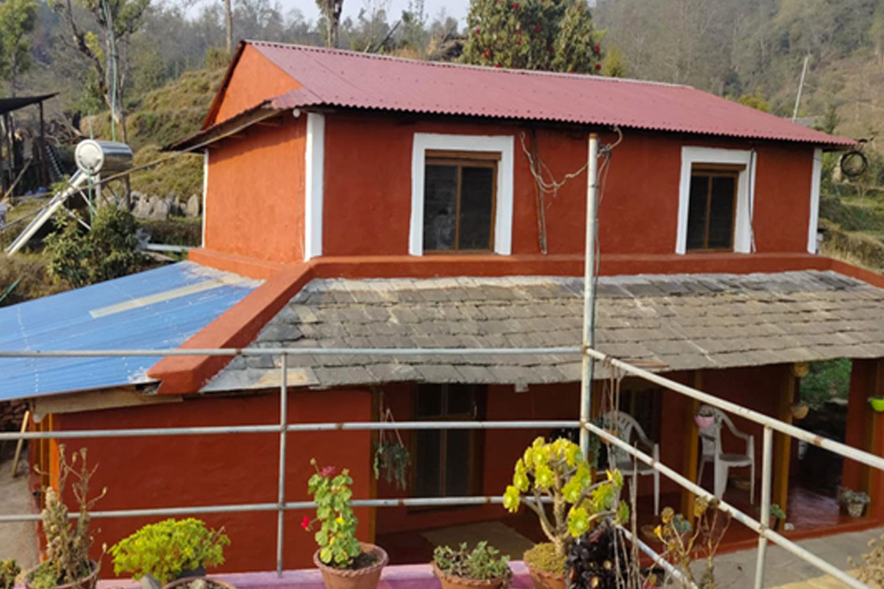 वर्षाले भकुण्डे र बेलढुङ्गाका घरबास सुनसान