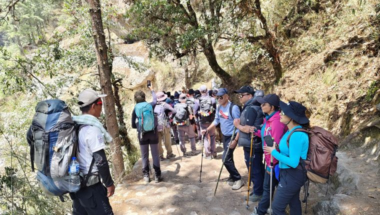 खुम्बुमा पर्यटकको ओइरो, एकैदिन सात सय जना भित्रिए